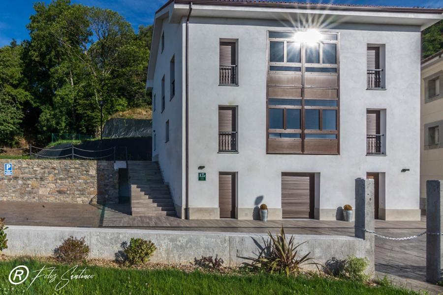 Apartamentos Buenavista Tineo Eksteriør bilde