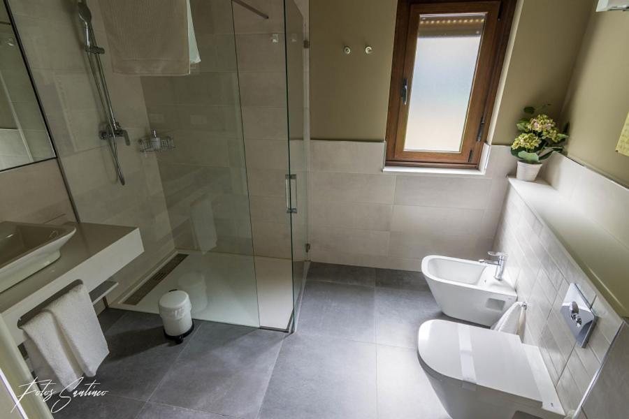 Apartamentos Buenavista Tineo Eksteriør bilde