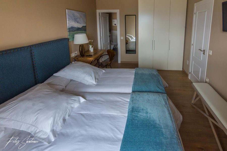 Apartamentos Buenavista Tineo Eksteriør bilde